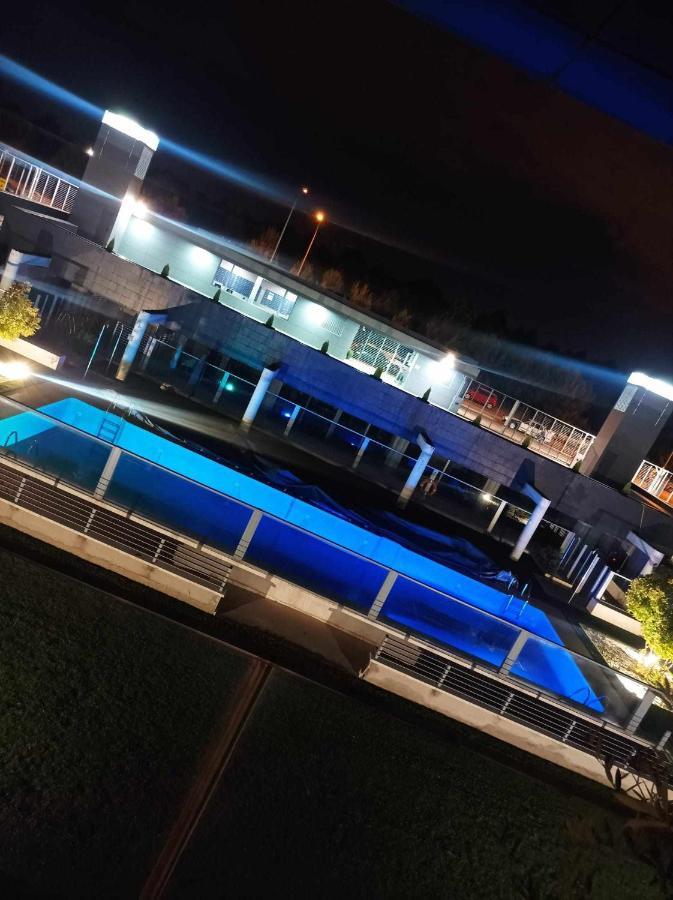 Espectacular Apartamento Con Piscina Y Garaje Madrid Eksteriør bilde